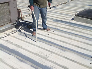 commercial roofing contractor elkhart in